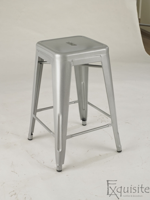 Scaun de bar din metal Exquisite1