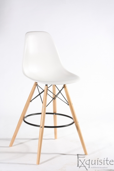 Scaun de bar cu picioare din lemn, inaltime 66cm, design Eames3