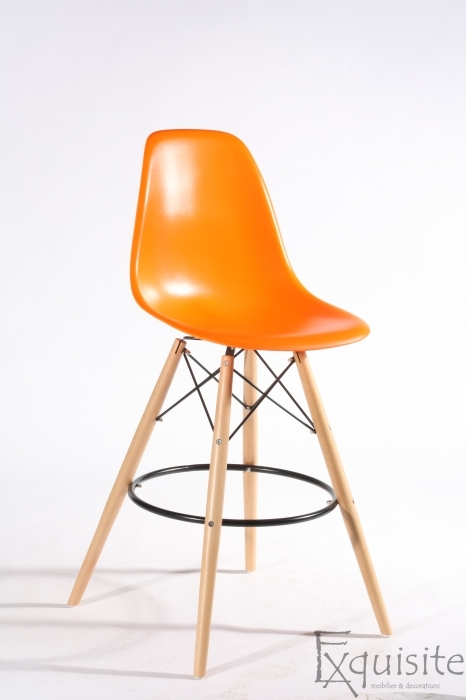 Scaun de bar cu picioare din lemn, inaltime 66cm, design Eames7