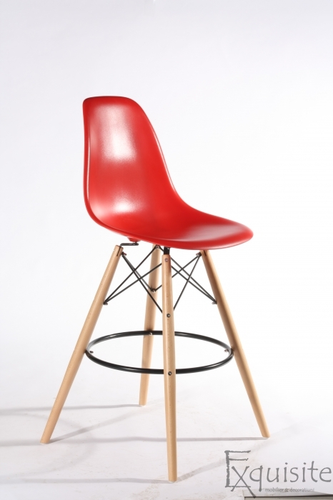 Scaun de bar cu picioare din lemn, inaltime 66cm, design Eames2