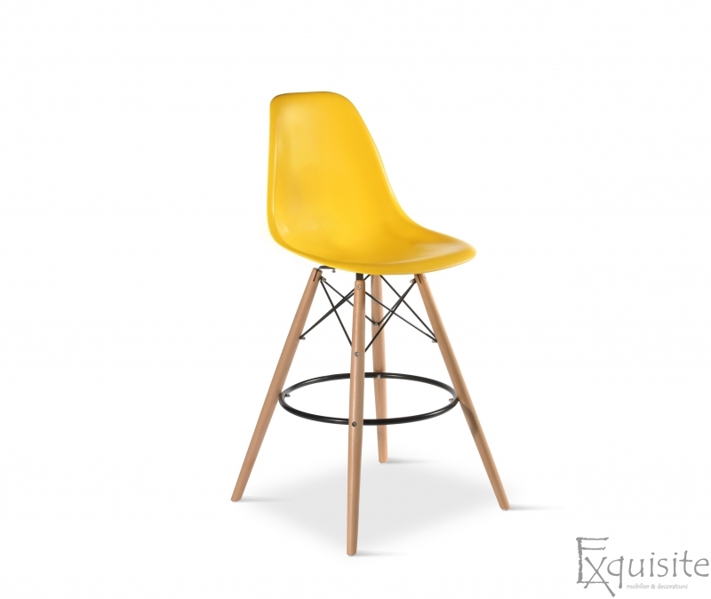 Scaun de bar cu picioare din lemn, inaltime 66cm, design Eames1